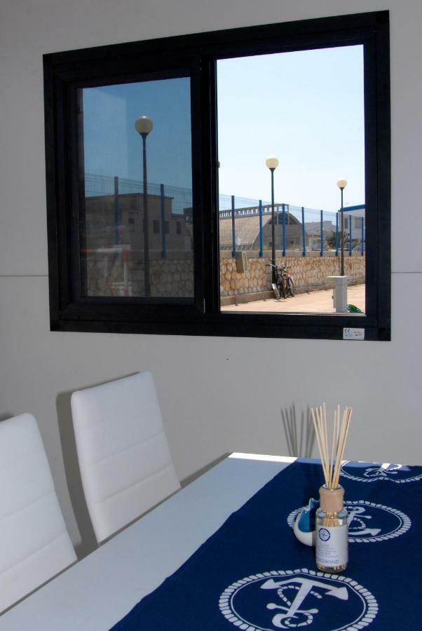 House Boat Luxury Cagliari Otel Dış mekan fotoğraf