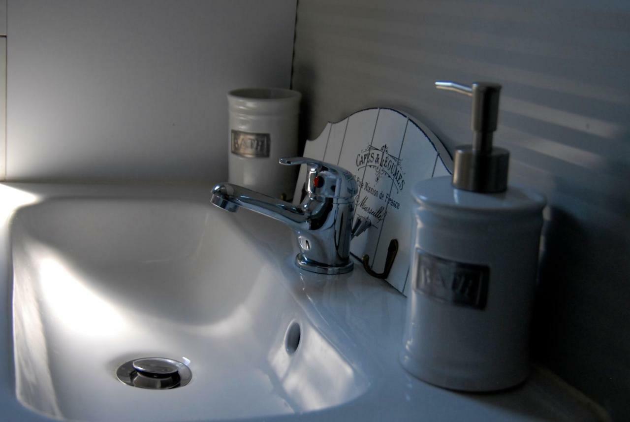 House Boat Luxury Cagliari Otel Dış mekan fotoğraf