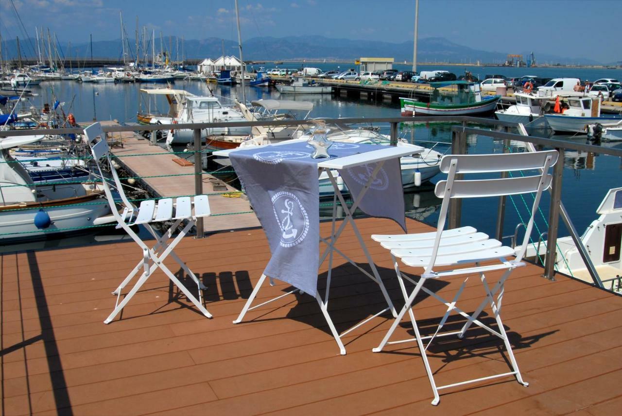 House Boat Luxury Cagliari Otel Dış mekan fotoğraf